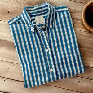 J. Crew classic fit textured stripe button down shirt in blue/white